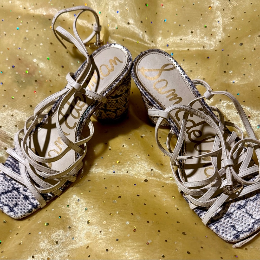 Sam Edelman ROUND HEEL Strappy Snake/Reptile Sandals Shoes w/Ankle Strap Size 8